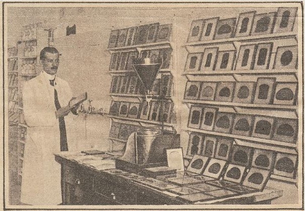 10_Welt im Bild_1918_Nr153_01_23_p06_Reichsgetreidestelle_Brot_Backproben