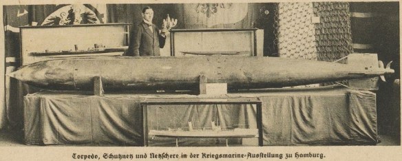 041_Illustrierte Weltschau_1914_Nr06_p02_Marine_Ausstellung_Torpedo_Torpedonetz_Hamburg