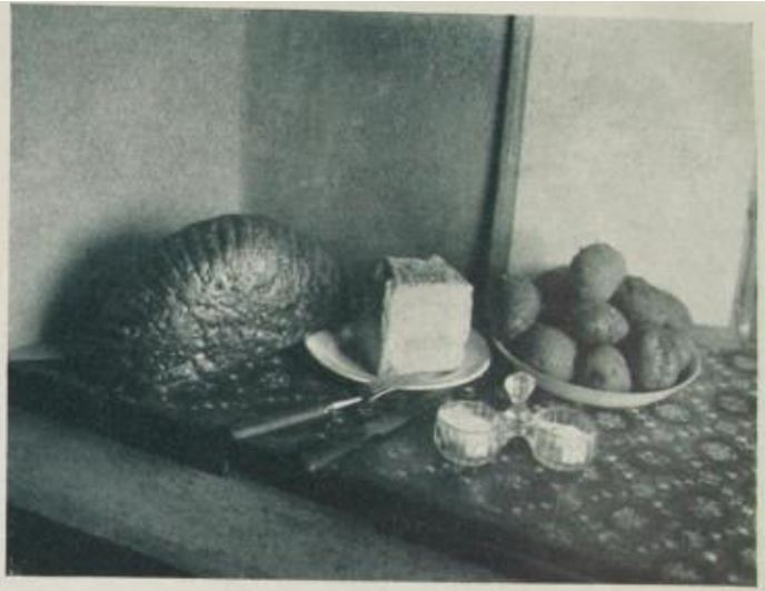 19_Der Arbeiter-Fotograf_02_1929_p014_Mittagessen_Kaese_Brot_Kartoffeln_Salz_Breslau