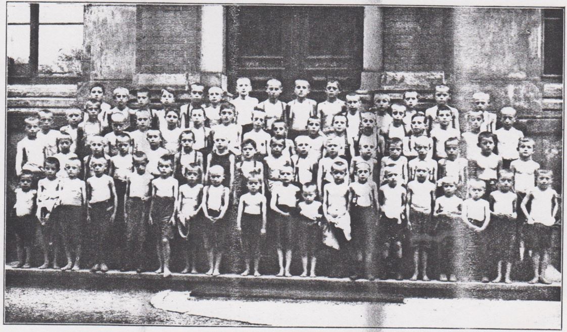 05_Eschbach_1924_p25_Unterernaehrung_Schulkinder_Werdau_Koerper_Knaben