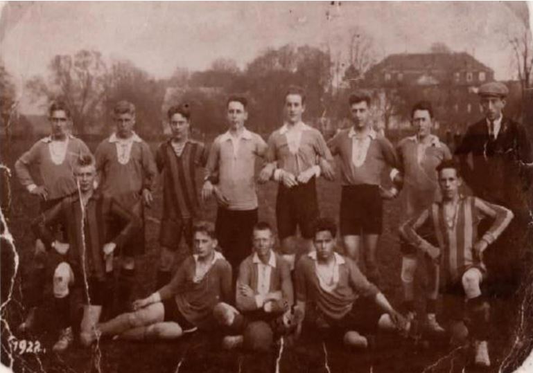 06_Ruth-Groene_FC-08-Boffzen_Fussballverein_Walter-Kleeberg