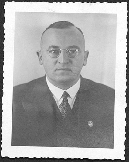 13_Niedersaechsisches Staatsarchiv Hannover_Nds 180_Hildesheim_Nr46631_Politiker_NSDAP_August-Knop