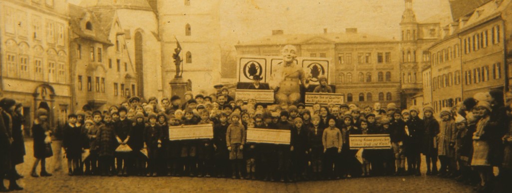 41_Facebook_Hauptplatz Pfaffenhofen_Direktwerbung_Kinder_Quieta_Lessing_Suleika